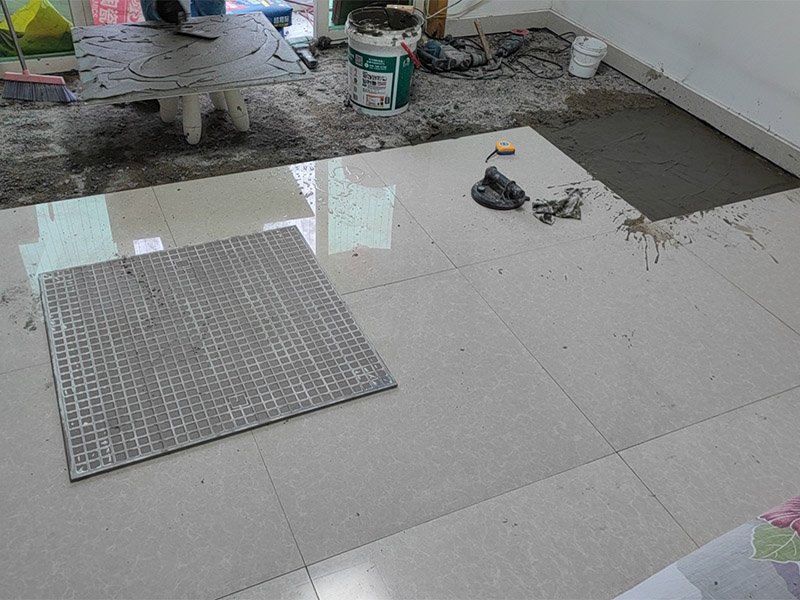 客廳瓷磚翻新不用拆除舊瓷磚
