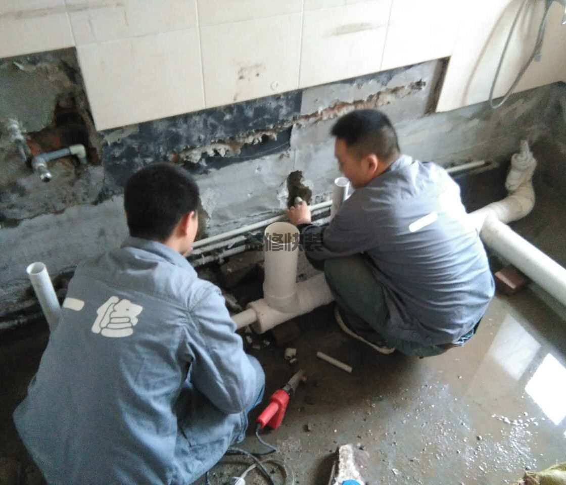 閘北區馬桶漏水怎么辦_上海閘北區廁所坐便器漏水維修公司