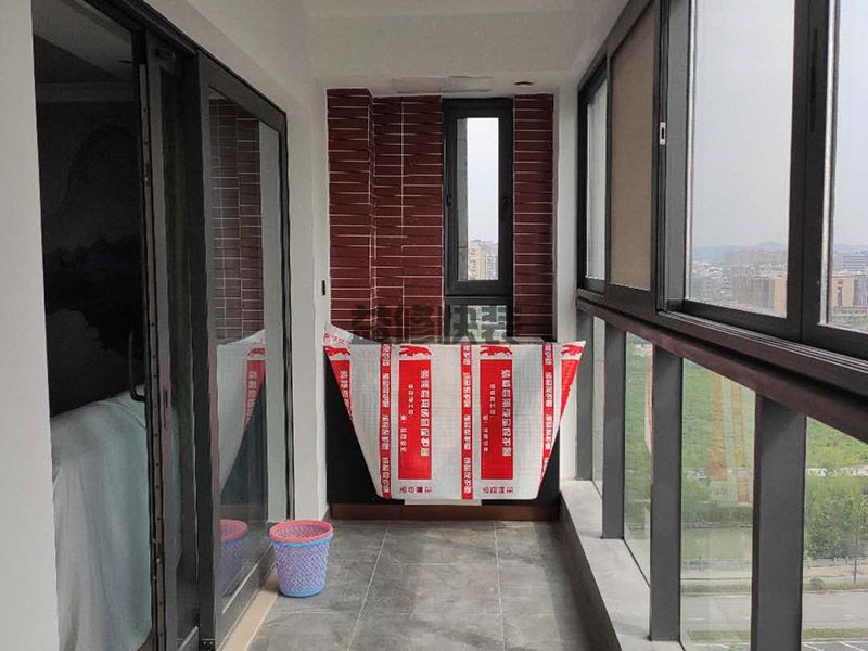 南寧良慶區(qū)陽臺家具安裝,客廳改造,門窗安裝(圖2) 南寧良慶區(qū)陽臺家具安裝,客廳改造,門窗安裝(圖2)
