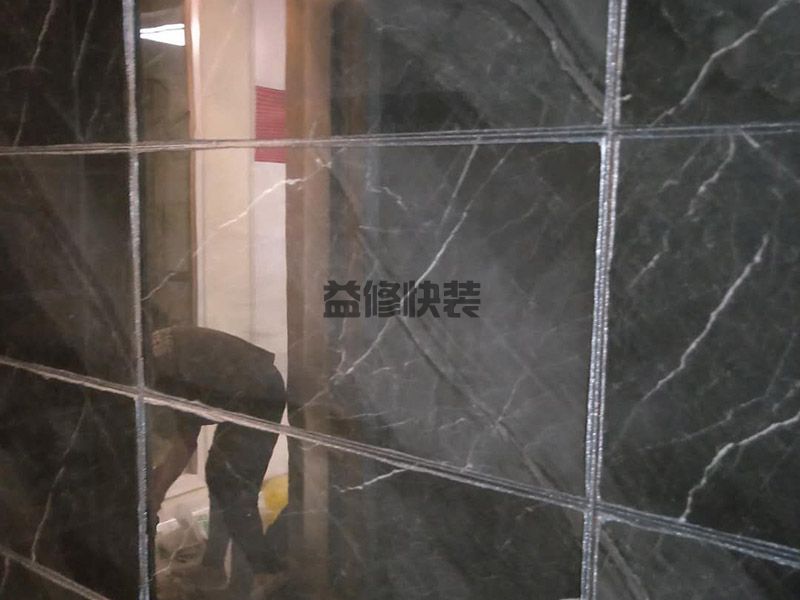 贛州兒童房翻新注意事項(xiàng),兒童房間的玩具架無法抬起