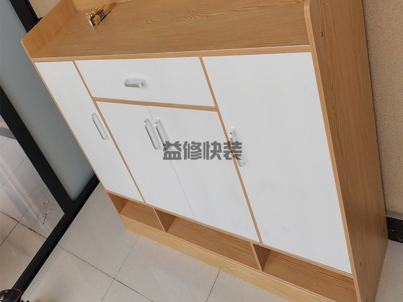 江門開平市鞋柜櫥柜門安裝,客廳改造,外墻防水(圖1) 江門開平市鞋柜櫥柜門安裝,客廳改造,外墻防水(圖1)