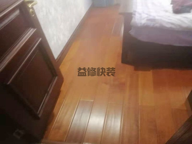 成都實木地板安裝多少錢-成都實木地板安裝施工步驟-成都實木地板安裝師傅電話 (圖1)