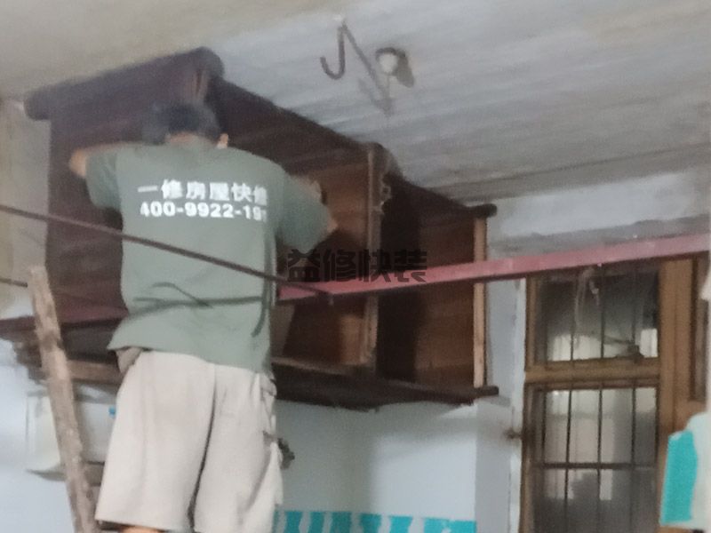 赤峰玻璃打孔一般多少錢(qián)_赤峰玻璃打孔的步驟_赤峰玻璃打孔上門(mén)服務(wù)(圖1)