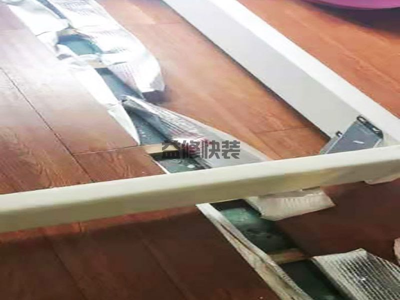 海口地板翻新多少錢一平方_海口舊實(shí)木地板翻新價(jià)格(圖1)