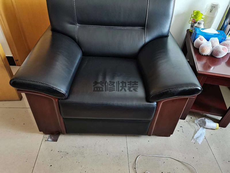海口沙發(fā)換皮翻新服務(wù)價(jià)格,海口沙發(fā)翻新的價(jià)格標(biāo)準(zhǔn)嗎