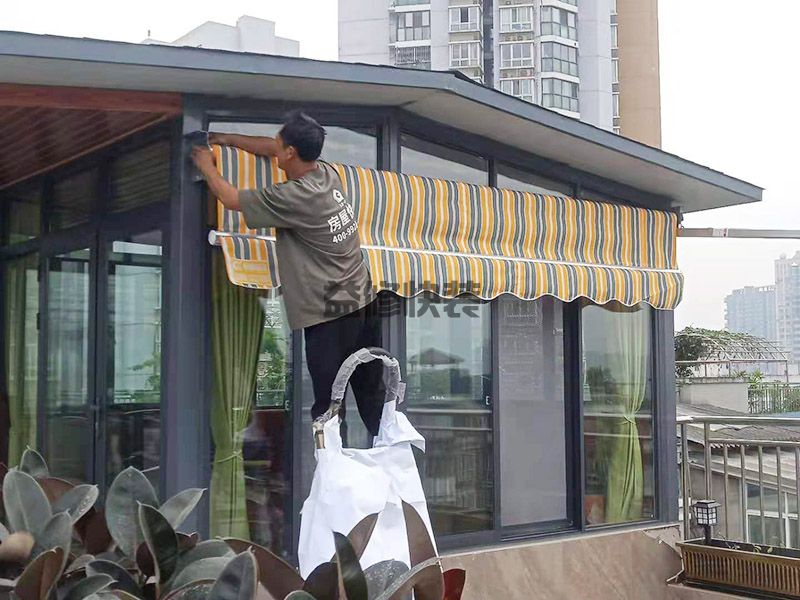 周口扶溝縣露臺雨棚安裝,水電改造,局部裝修(圖2) 周口扶溝縣露臺雨棚安裝,水電改造,局部裝修(圖2)