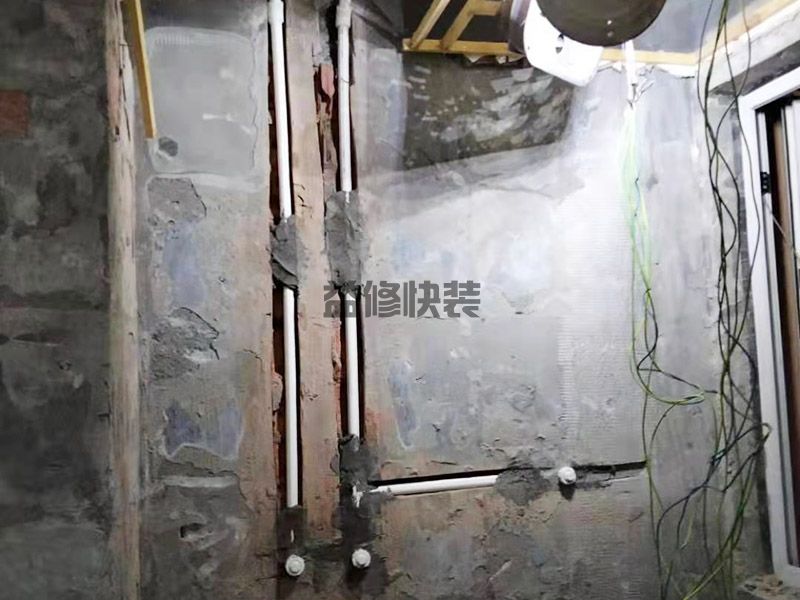 衛生間管道上門維修_ 專業師傅教你修衛生間墻內水管漏水(圖2)